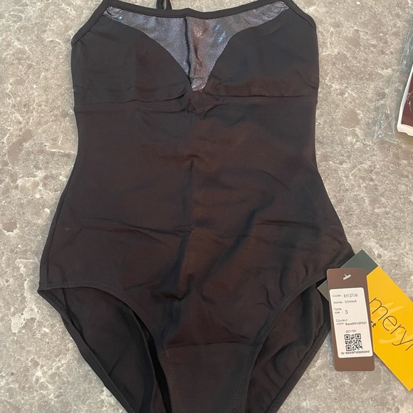 Sansha Leotard With Criss Cross Straps--Adult Small or Medium- New With Tags - Picture 3 of 4